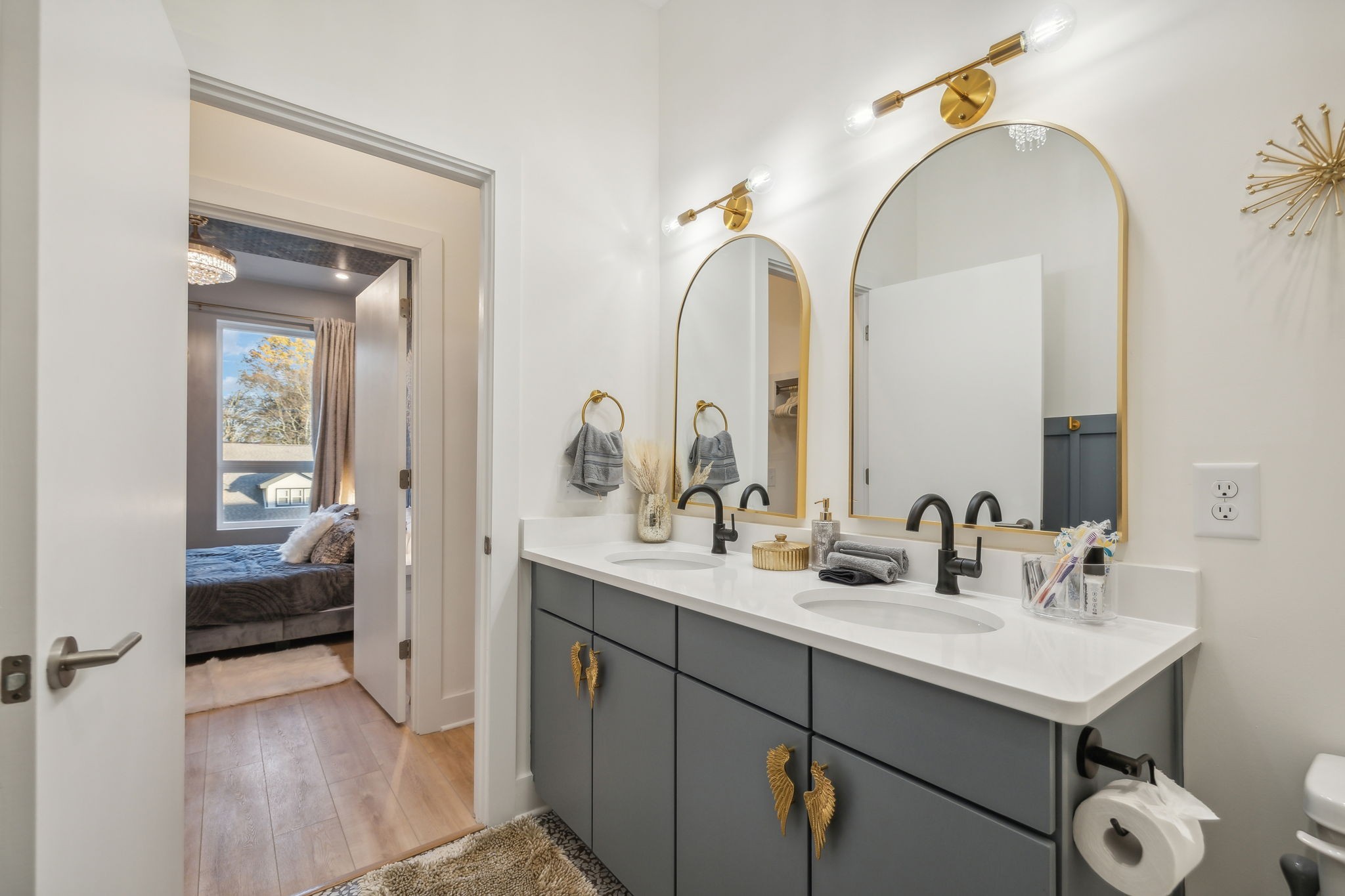1310 Lischey Avenue, Unit 306 Nashville, TN 37207 - Photo 31 of 58 a bathroom with a sink and a mirror