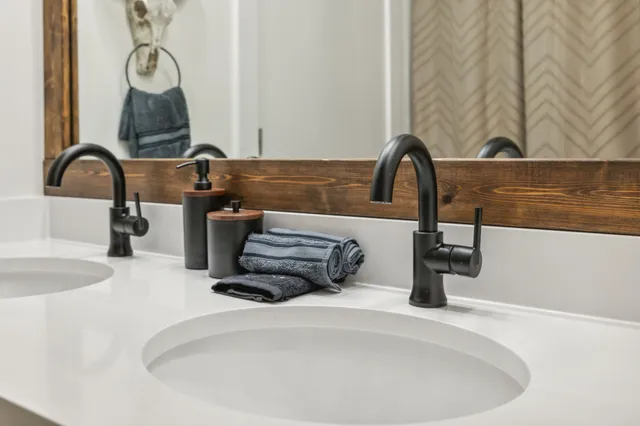 $2,500 | 1310 Lischey Avenue, Unit 306, Nashville, TN 37207