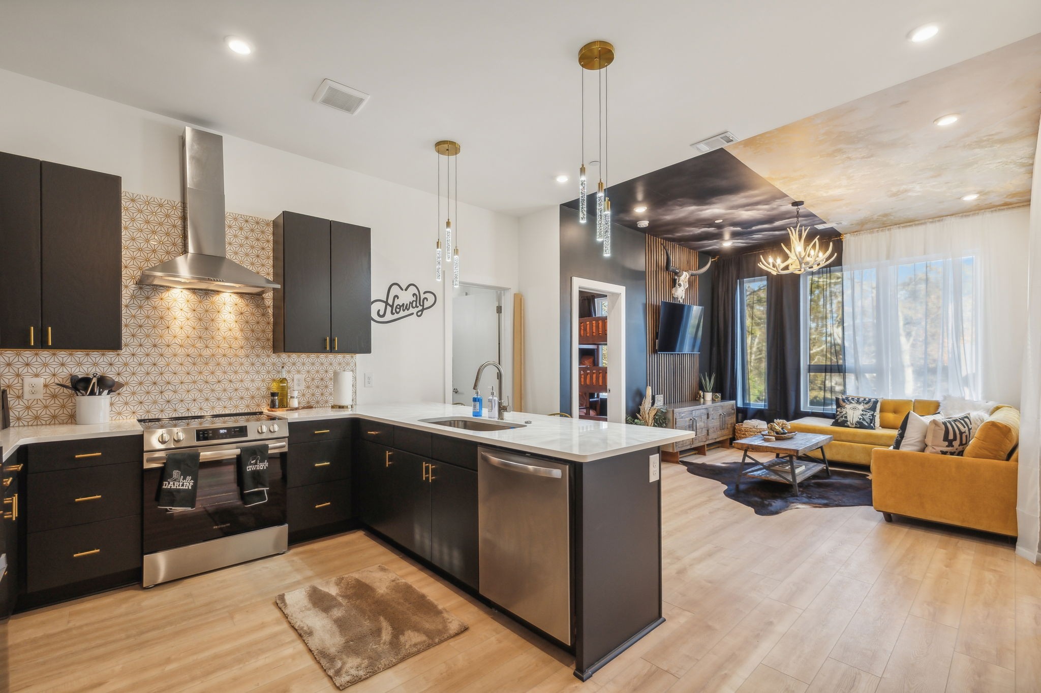 1310 Lischey Avenue, Unit 306 Nashville, TN 37207 - Photo 4 of 58 a kitchen with lots of counter top space