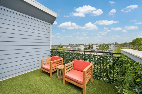 $549,950 | 624 East 28th Street, Houston, TX 77008