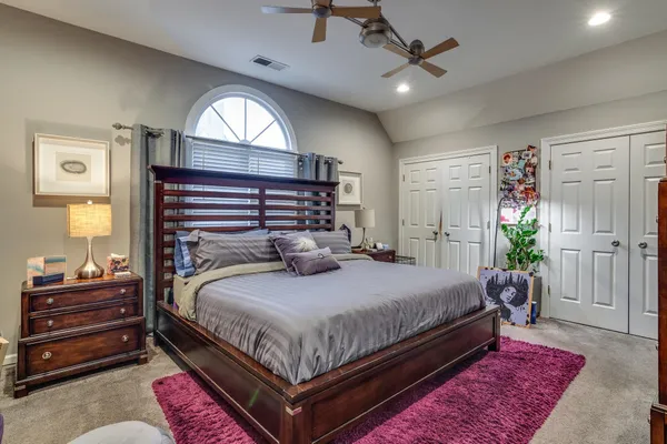 $2,000 | 1986 East End Drive, Unit 52, Memphis, TN 38104