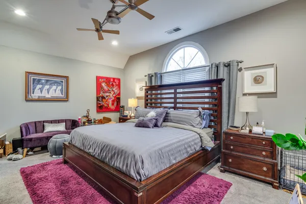 $2,000 | 1986 East End Drive, Unit 52, Memphis, TN 38104