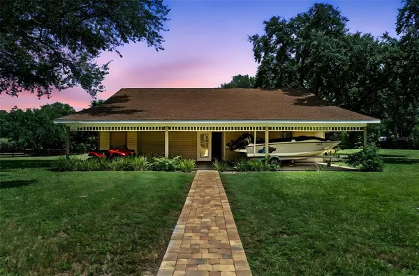 $1,390,000 | 32137 Wolfbranch Lane, Mount Dora, FL 32757