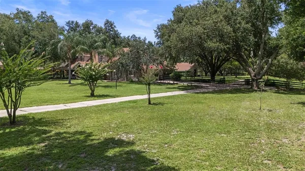 $1,390,000 | 32137 Wolfbranch Lane, Mount Dora, FL 32757