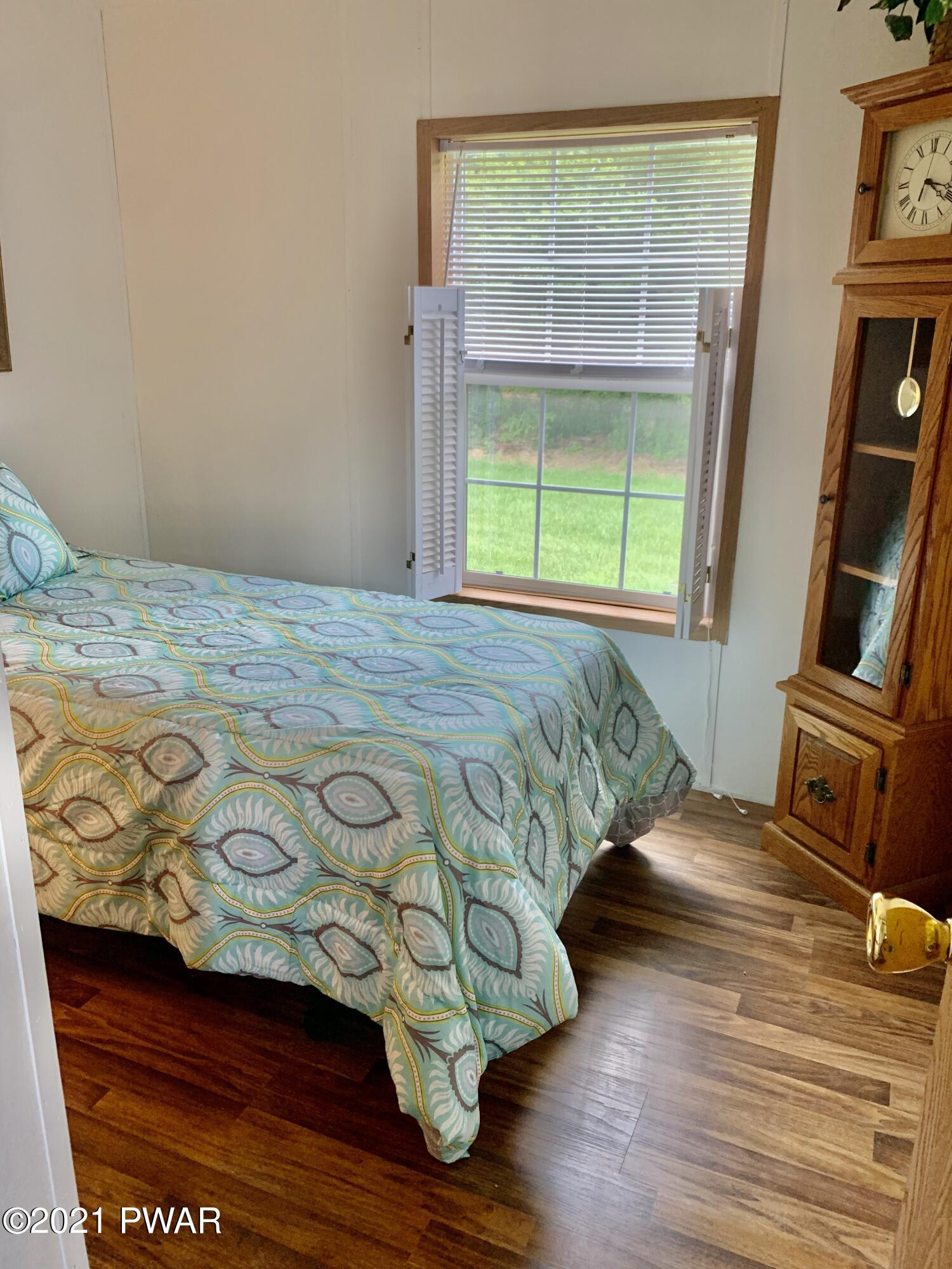 239 North Smith Road Waymart, PA 18472 - Photo 12 of 17