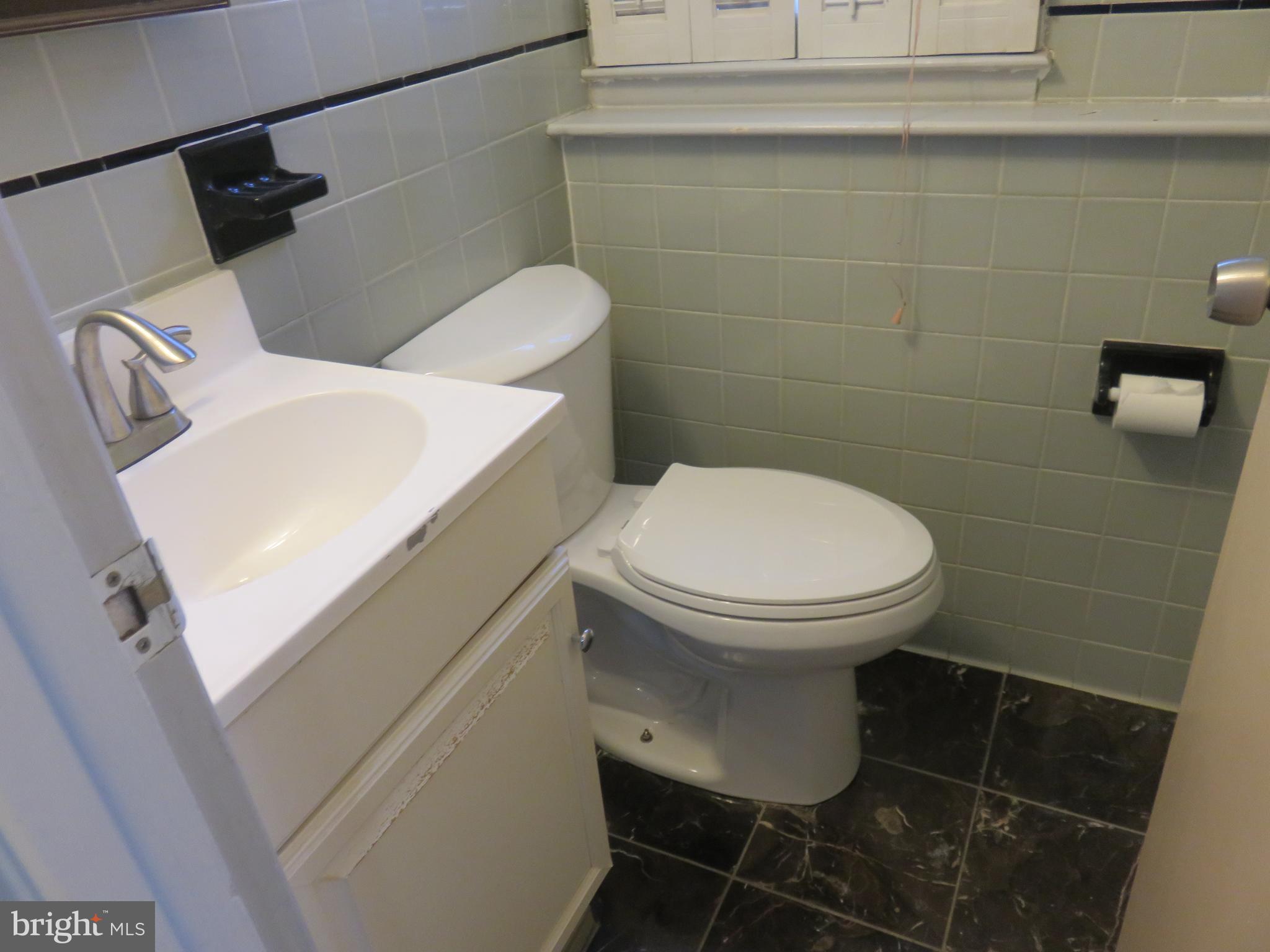 86 Kings Highway North Cherry Hill, NJ 08034 - Photo 18 of 22 a bathroom with a toilet and a sink