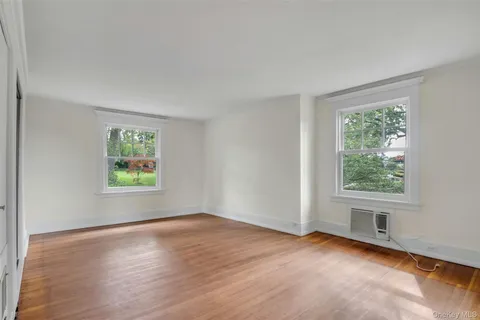 $1,798,000 | 145 Cliff Avenue, Pelham, NY 10803