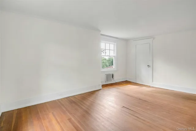 $1,748,000 | 145 Cliff Avenue, Pelham, NY 10803