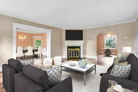 $1,798,000 | 145 Cliff Avenue, Pelham, NY 10803