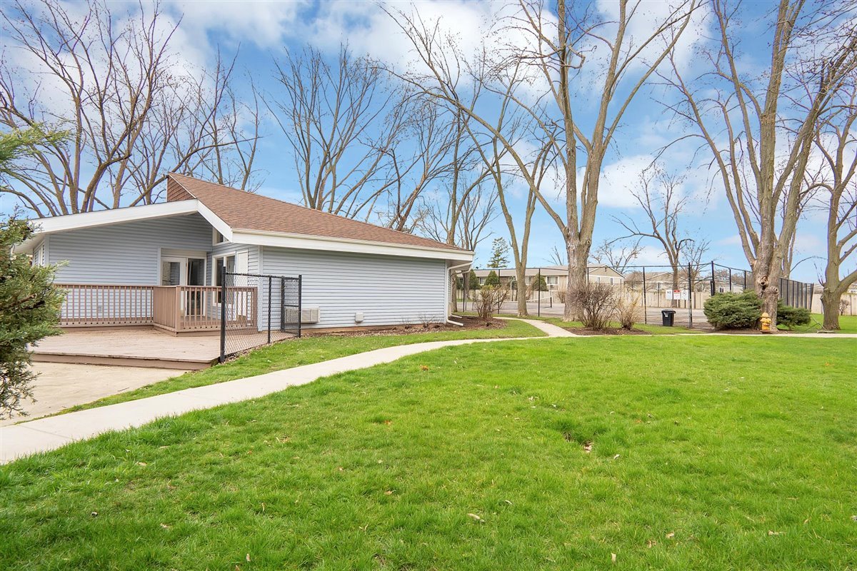 2700 Light Road, Unit 208 Oswego, IL 60543 - Photo 28 of 30 Gallery Image 28