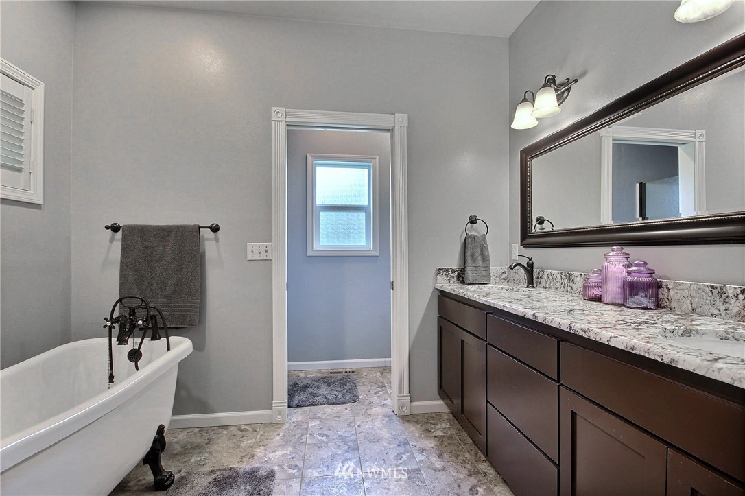 13314 Wagner Road Monroe, WA 98272 - Photo 12 of 25