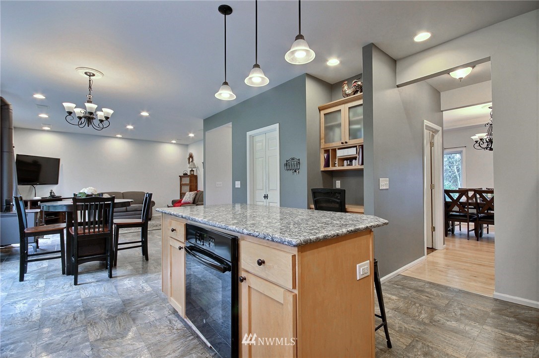 13314 Wagner Road Monroe, WA 98272 - Photo 5 of 25