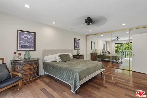 $1,400,000 | 19423 Twin Hills Place, Porter Ranch, CA 91326