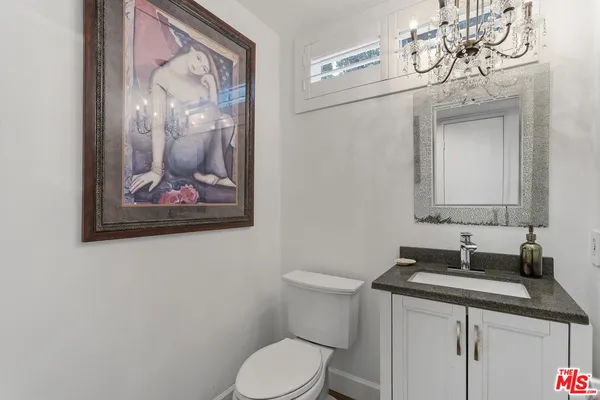 $1,400,000 | 19423 Twin Hills Place, Porter Ranch, CA 91326