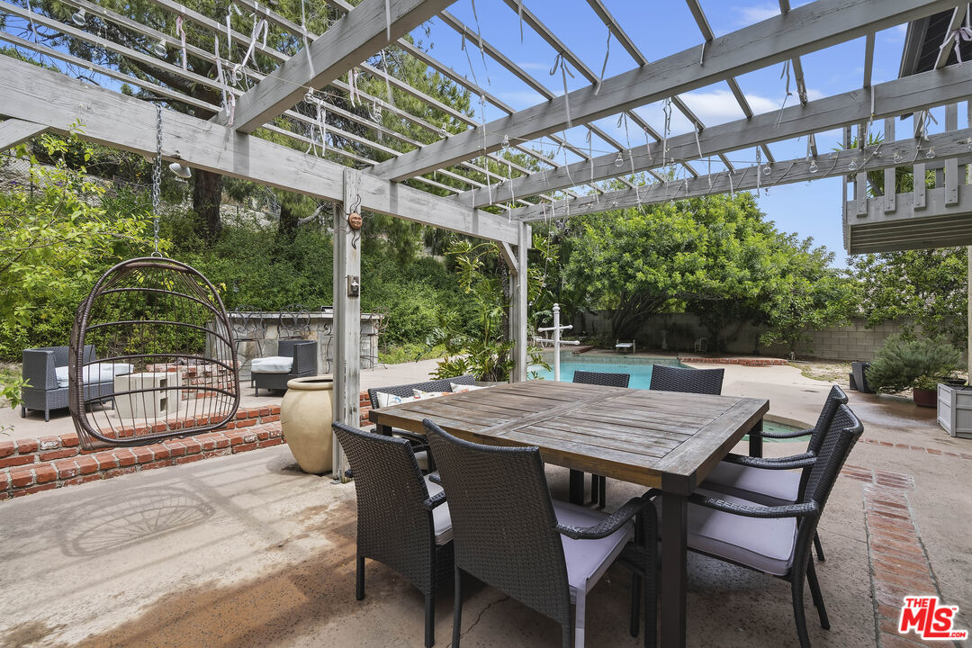 19423 Twin Hills Place Porter Ranch, CA 91326 - Photo 27 of 33