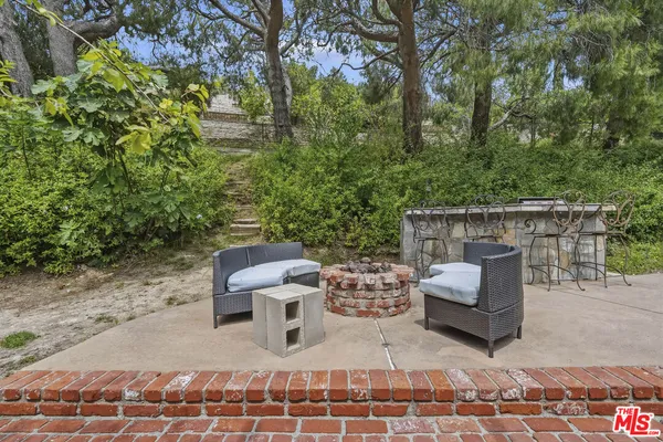 $1,400,000 | 19423 Twin Hills Place, Porter Ranch, CA 91326