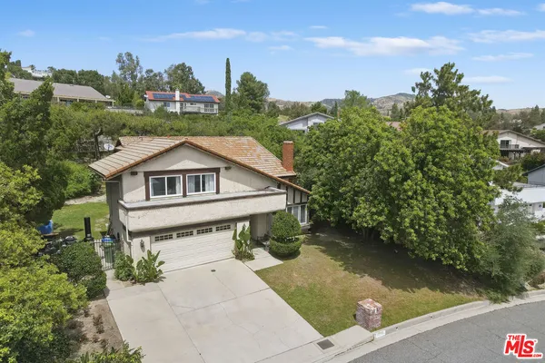 $1,400,000 | 19423 Twin Hills Place, Porter Ranch, CA 91326