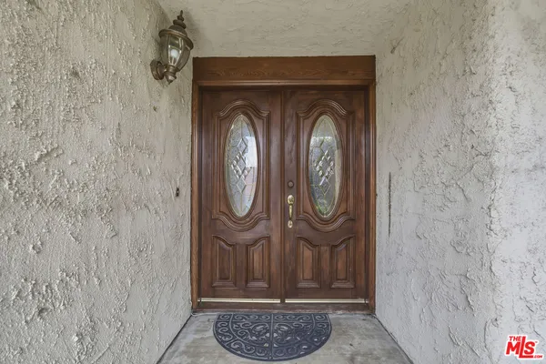 $1,400,000 | 19423 Twin Hills Place, Porter Ranch, CA 91326