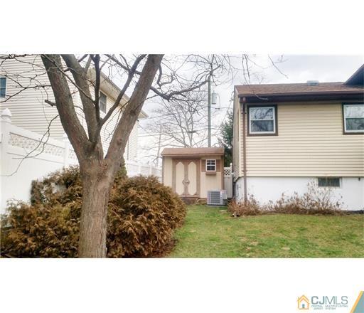 741 Rutherford Avenue Woodbridge, NJ 07095 - Photo 16 of 17 Gallery Image 16