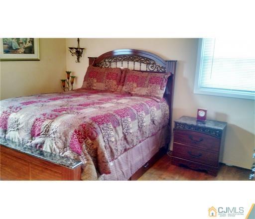 741 Rutherford Avenue Woodbridge, NJ 07095 - Photo 7 of 17 Gallery Image 7