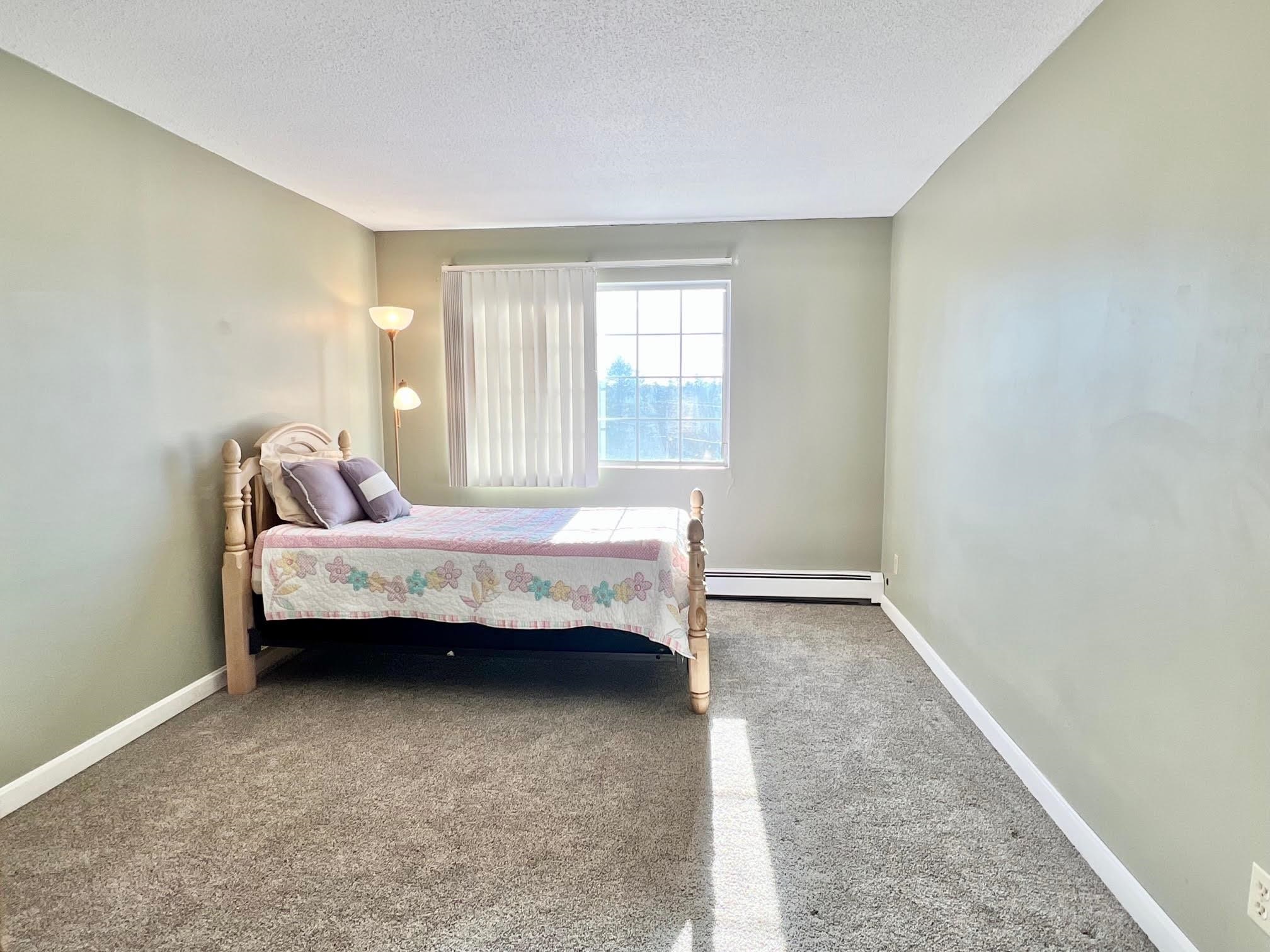 377 Huse Road Manchester, NH 03103 - Photo 10 of 19