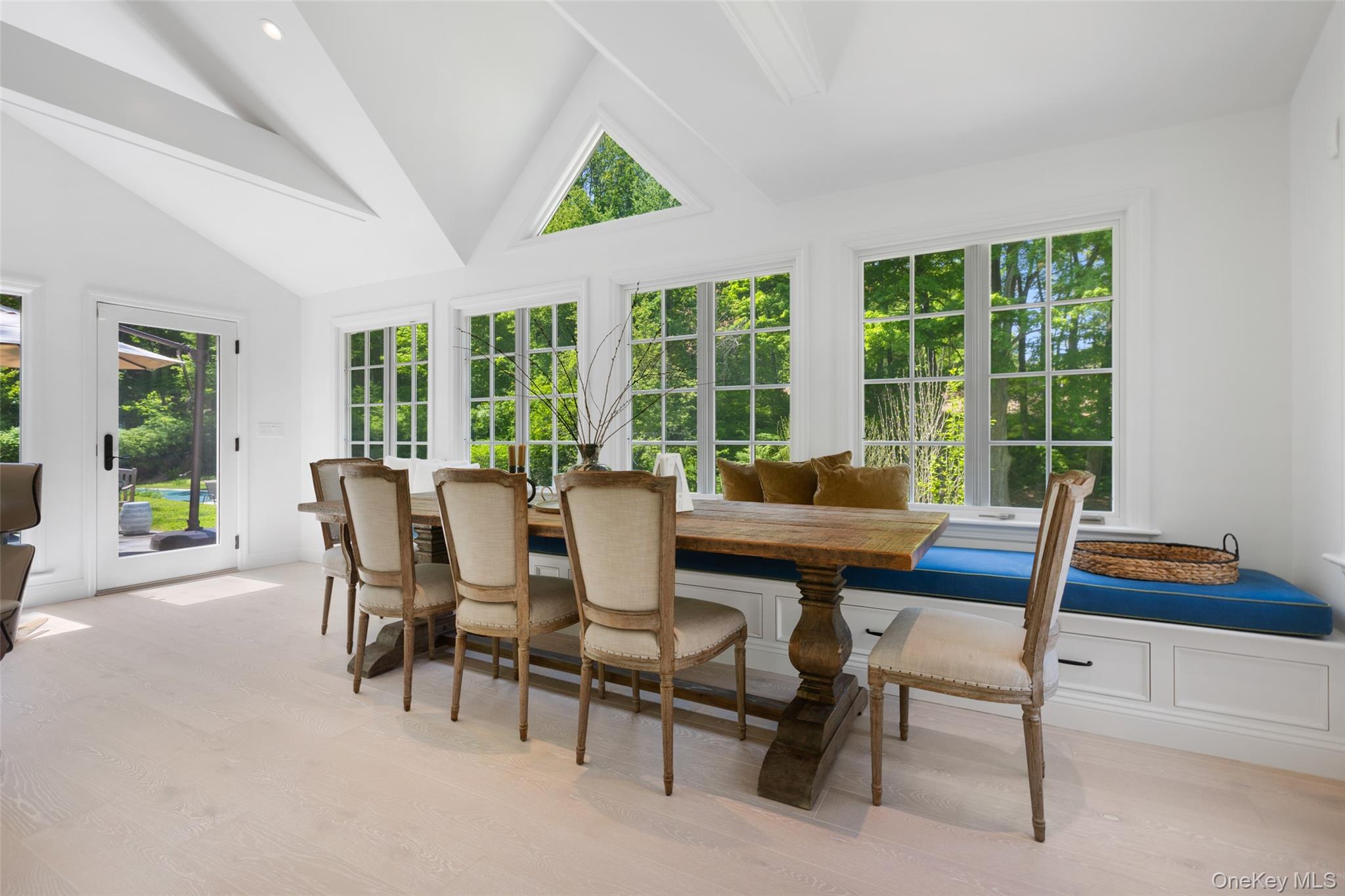 9 Lewis Road Pound Ridge, NY 10576 - Photo 8 of 34