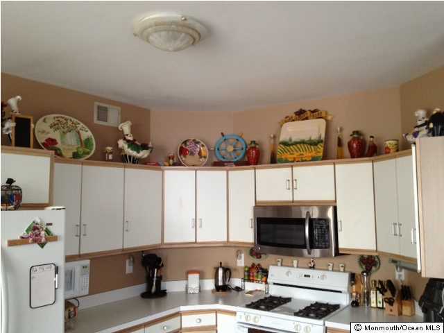 26 Nicholson Key Colts Neck, NJ 07722 - Photo 11 of 25 Additional Photo