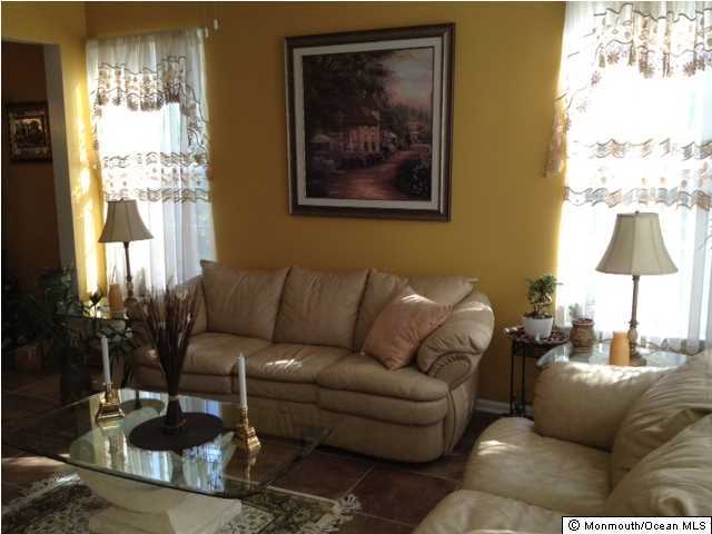 26 Nicholson Key Colts Neck, NJ 07722 - Photo 5 of 25 Additional Photo