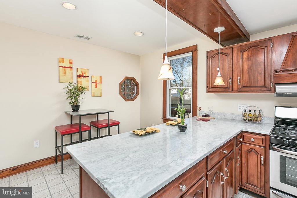 4400 Raspe Avenue Baltimore, MD 21206 - Photo 11 of 30 Chef's Kitchen with Breakfast Bar!