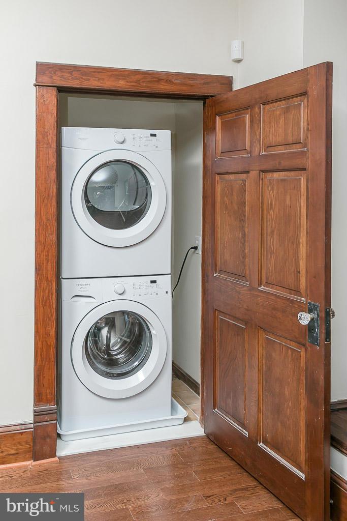 4400 Raspe Avenue Baltimore, MD 21206 - Photo 16 of 30 Stacked Washer/Dryer