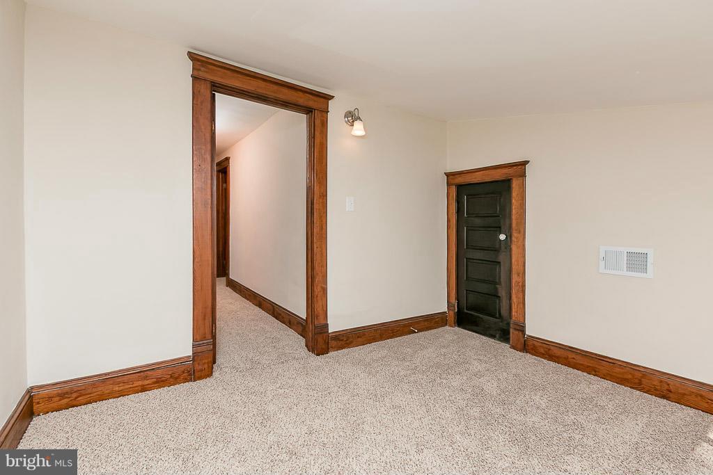 4400 Raspe Avenue Baltimore, MD 21206 - Photo 21 of 30 Bedroom 2