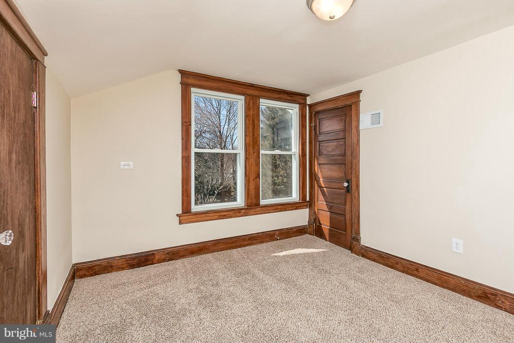 4400 Raspe Avenue Baltimore, MD 21206 - Photo 22 of 30 Bedroom 3