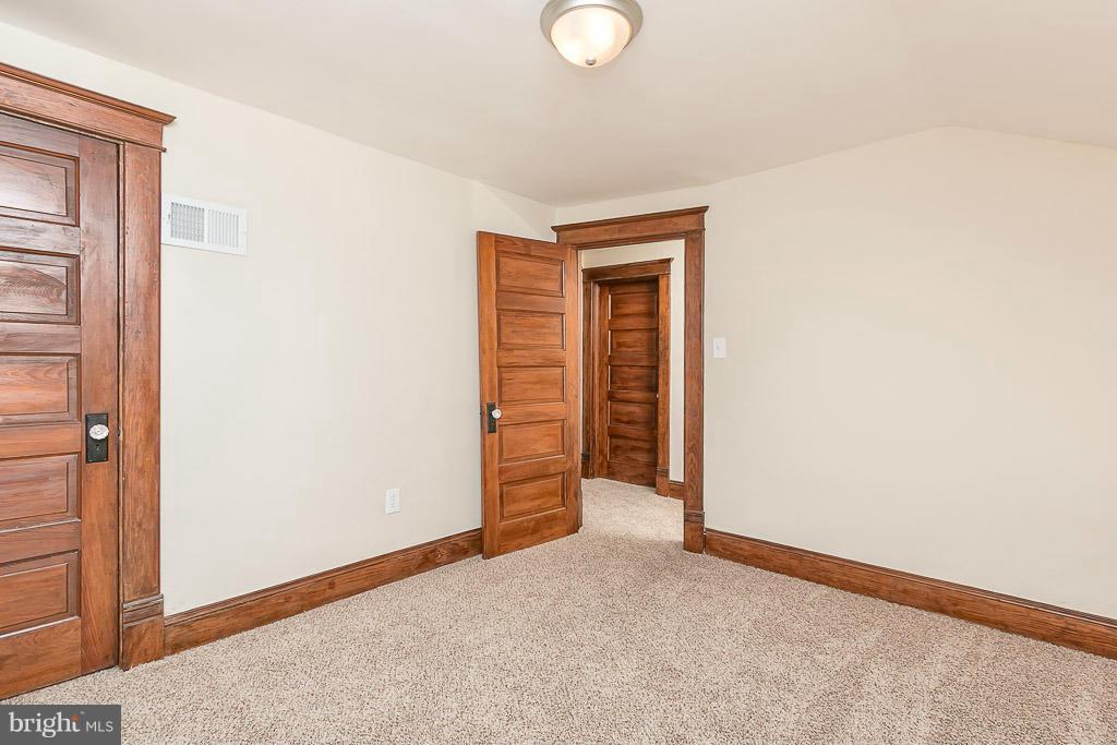 4400 Raspe Avenue Baltimore, MD 21206 - Photo 23 of 30 Bedroom 3