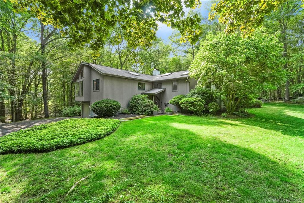 213 Mountain Road Wilton, CT 06897 - Photo 1 of 1 Gallery Image 1