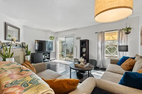 $1,990,000 | 844-48 Isthmus Court, San Diego, CA 92109