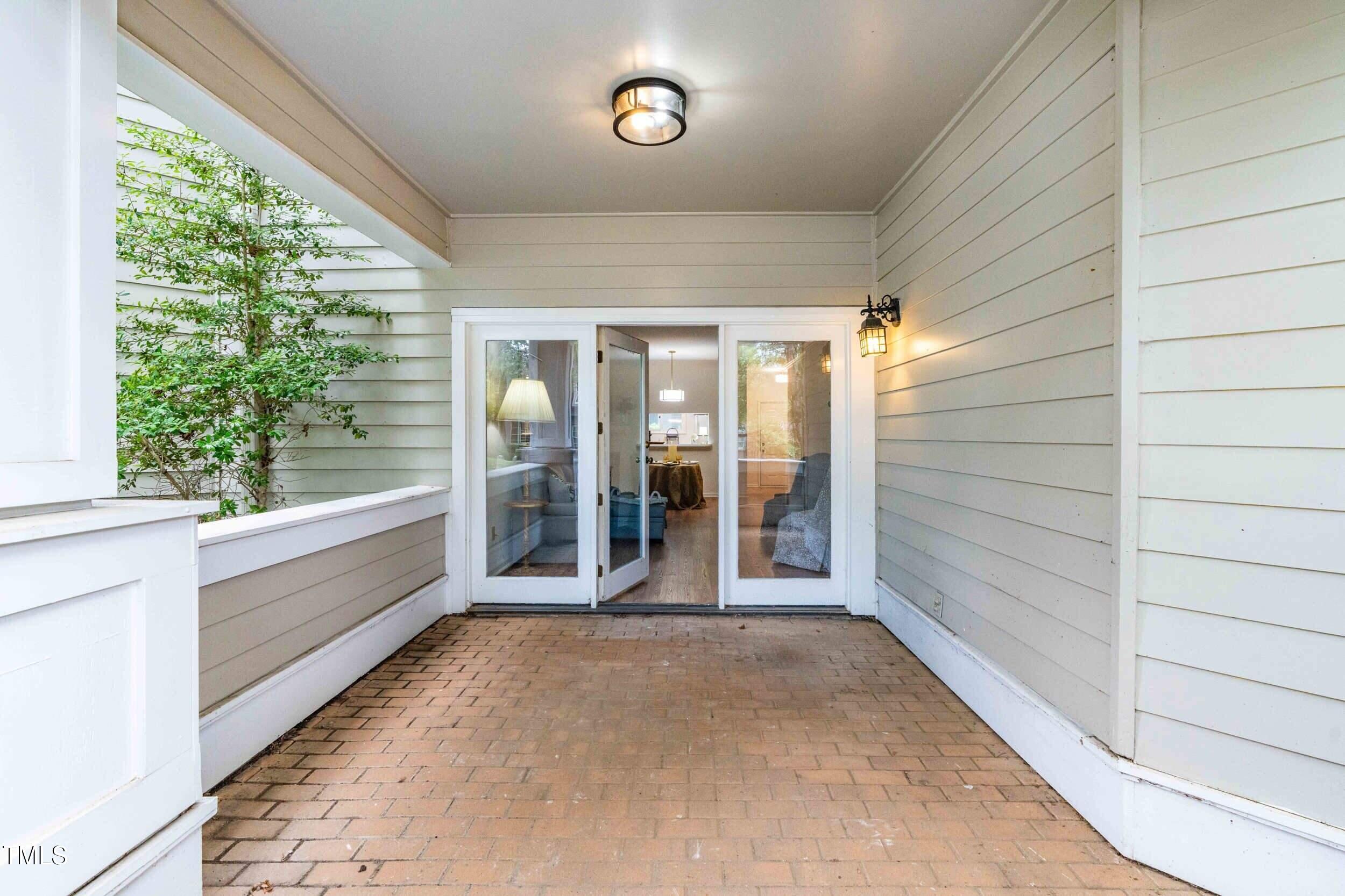 1000 Brighthurst Drive, Unit 103 Raleigh, NC 27605 - Photo 19 of 24 patio