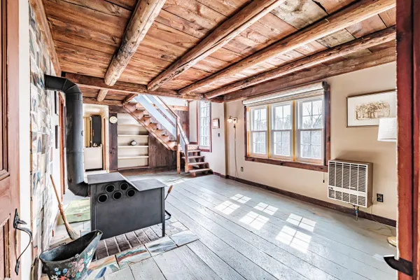 $300,000 | 1006 Vernon Street, South Paris, ME 04281