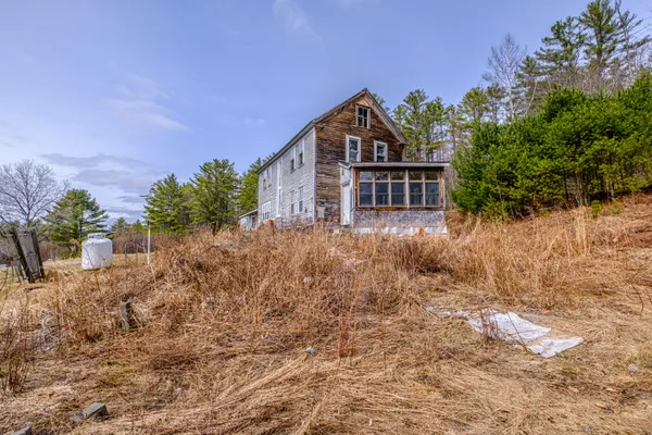 $300,000 | 1006 Vernon Street, South Paris, ME 04281