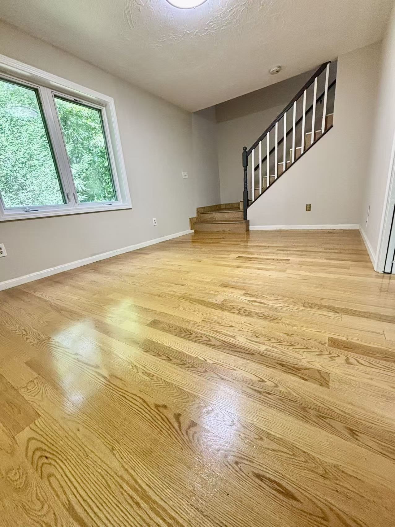 11 Yale Road Hopkinton, MA 01748 - Photo 6 of 25 Gallery Image 6