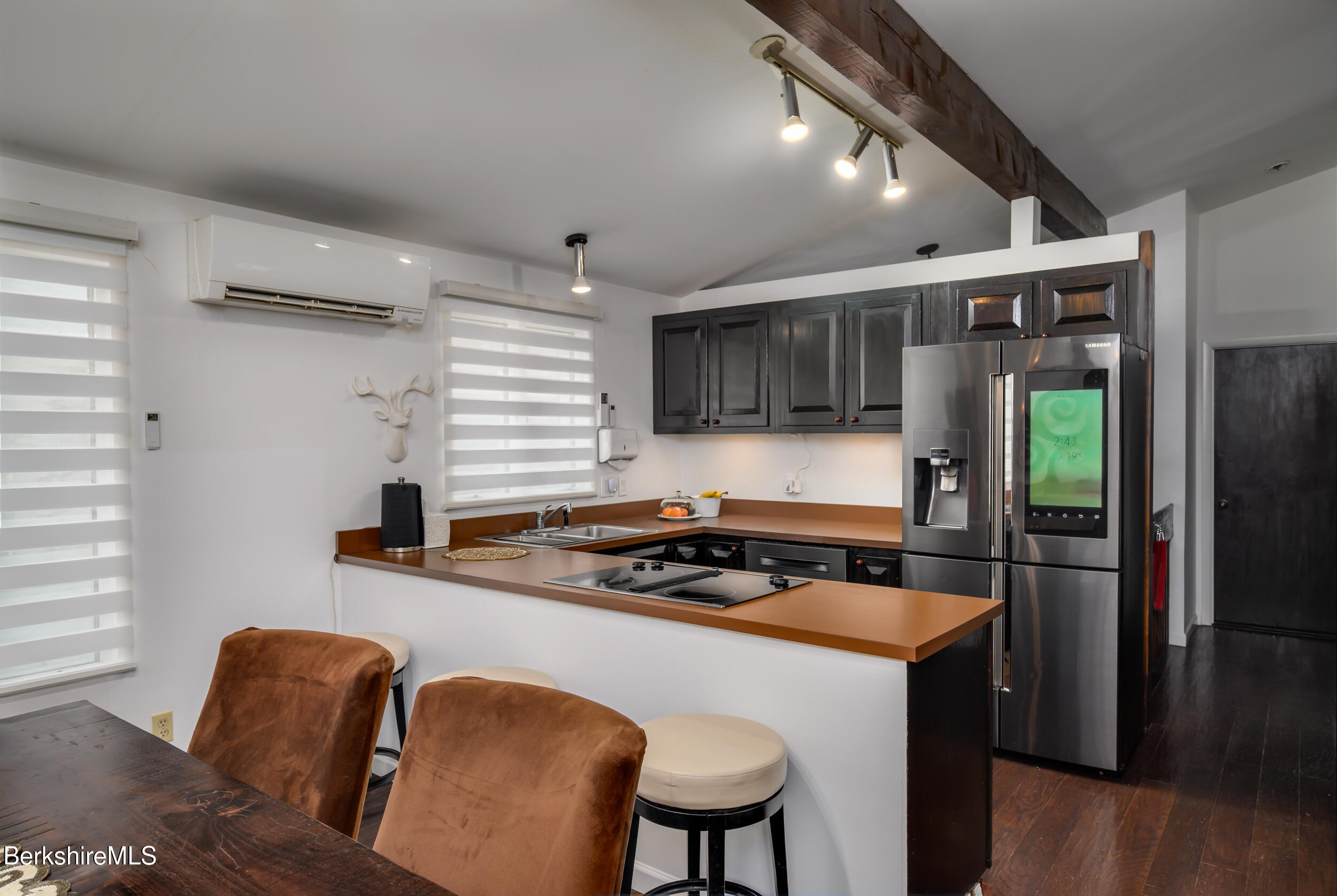 137 Stratton Road Williamstown, MA 01267 - Photo 12 of 30 Kitchen