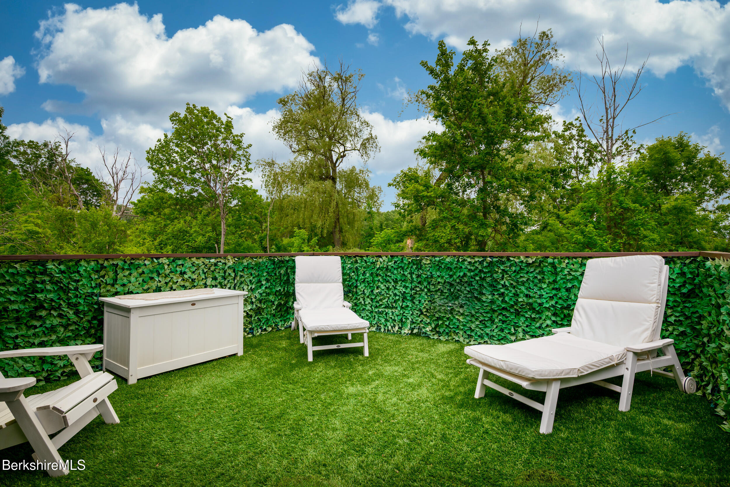 137 Stratton Road Williamstown, MA 01267 - Photo 26 of 30 Upper Deck off Living Room