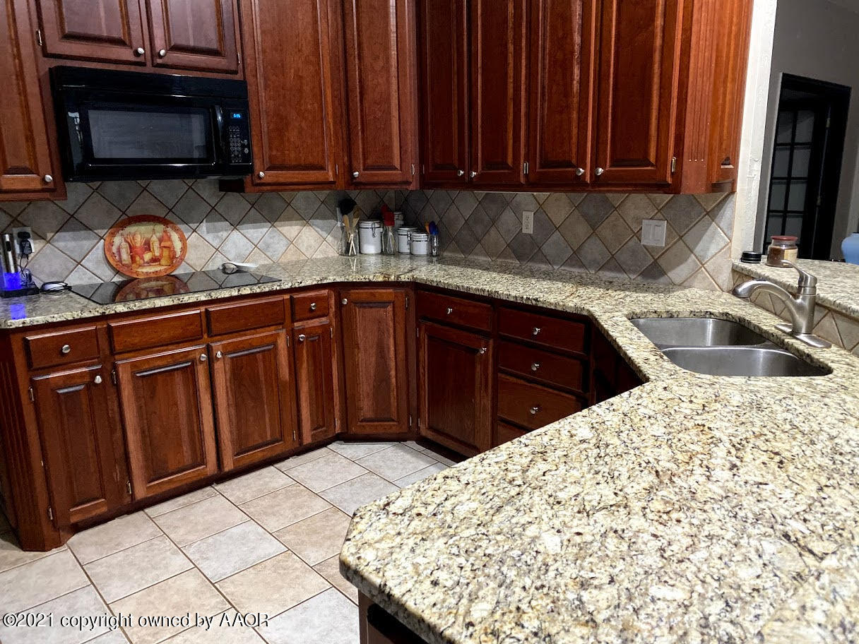 7402 Bayswater Road Amarillo, TX 79119 - Photo 20 of 38 15