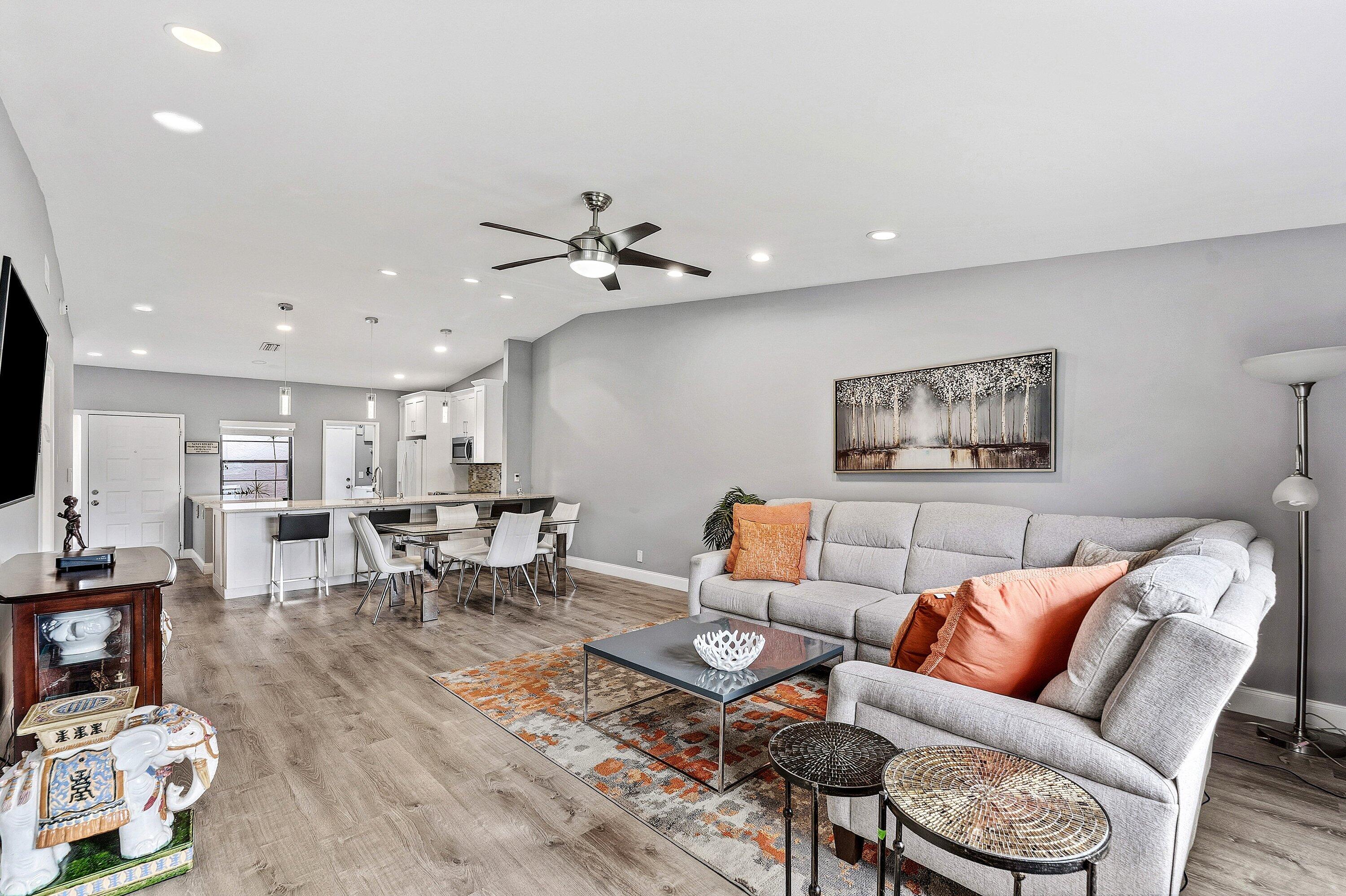 6112 Kings Gate Circle Delray Beach, FL 33484 - Photo 12 of 50 013-6112KingsGateCircle-DelrayBeach-FL-3