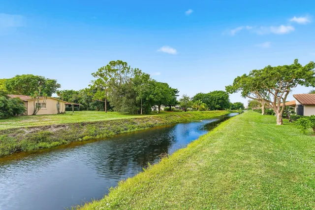 $369,000 | 6112 Kings Gate Circle, Delray Beach, FL 33484