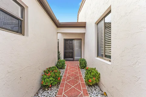 $369,000 | 6112 Kings Gate Circle, Delray Beach, FL 33484