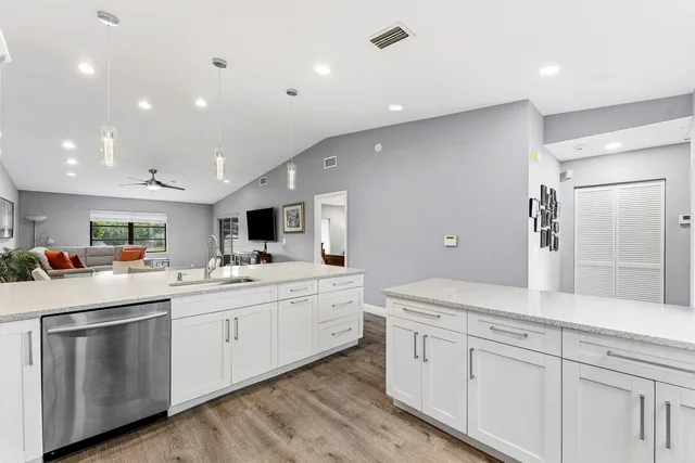 $369,000 | 6112 Kings Gate Circle, Delray Beach, FL 33484