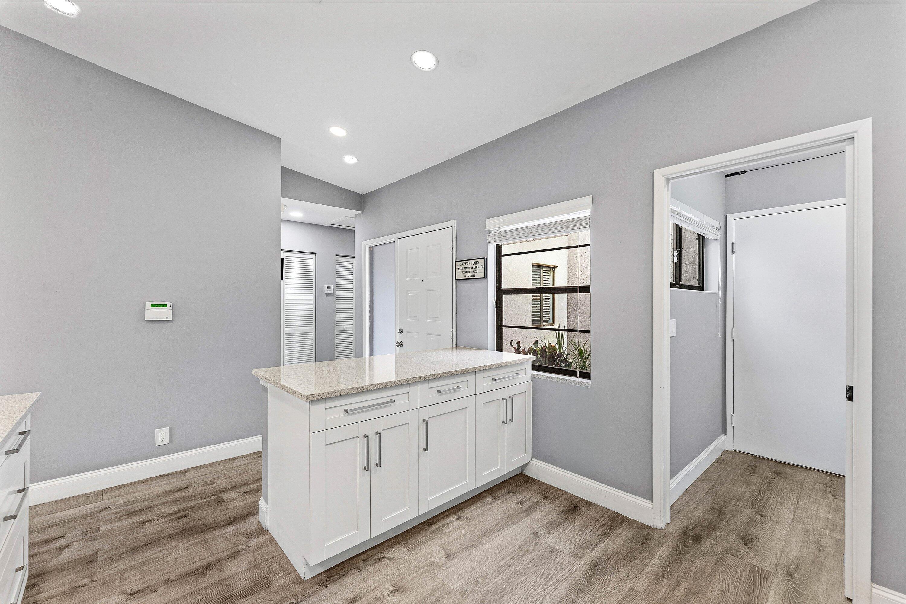 6112 Kings Gate Circle Delray Beach, FL 33484 - Photo 9 of 50 010-6112KingsGateCircle-DelrayBeach-FL-3