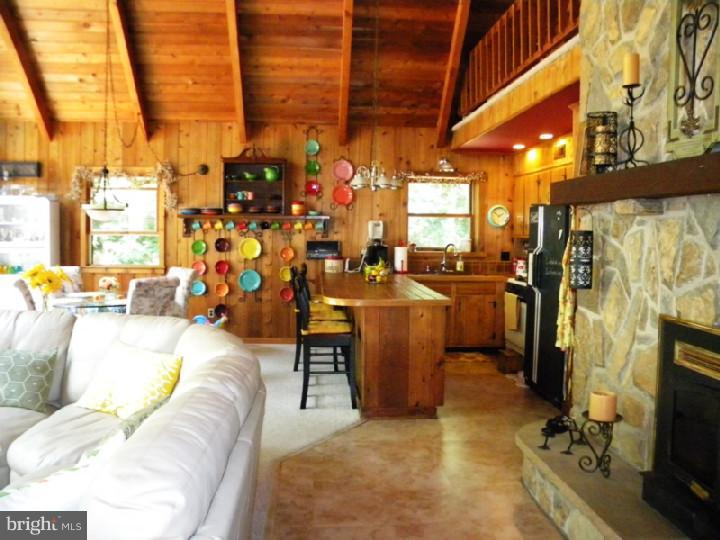 9 Pine Road Medford, NJ 08055 - Photo 12 of 24 Great Room