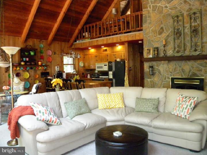 9 Pine Road Medford, NJ 08055 - Photo 13 of 24 Great Room