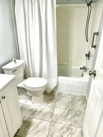 $99,500 | 12930 Nicollet Avenue, Unit 202, Burnsville, MN 55337